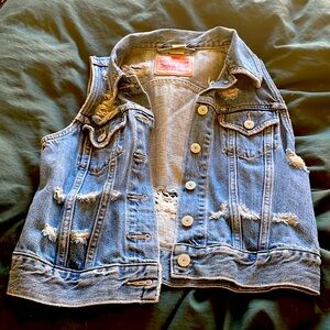 Levi denim vest